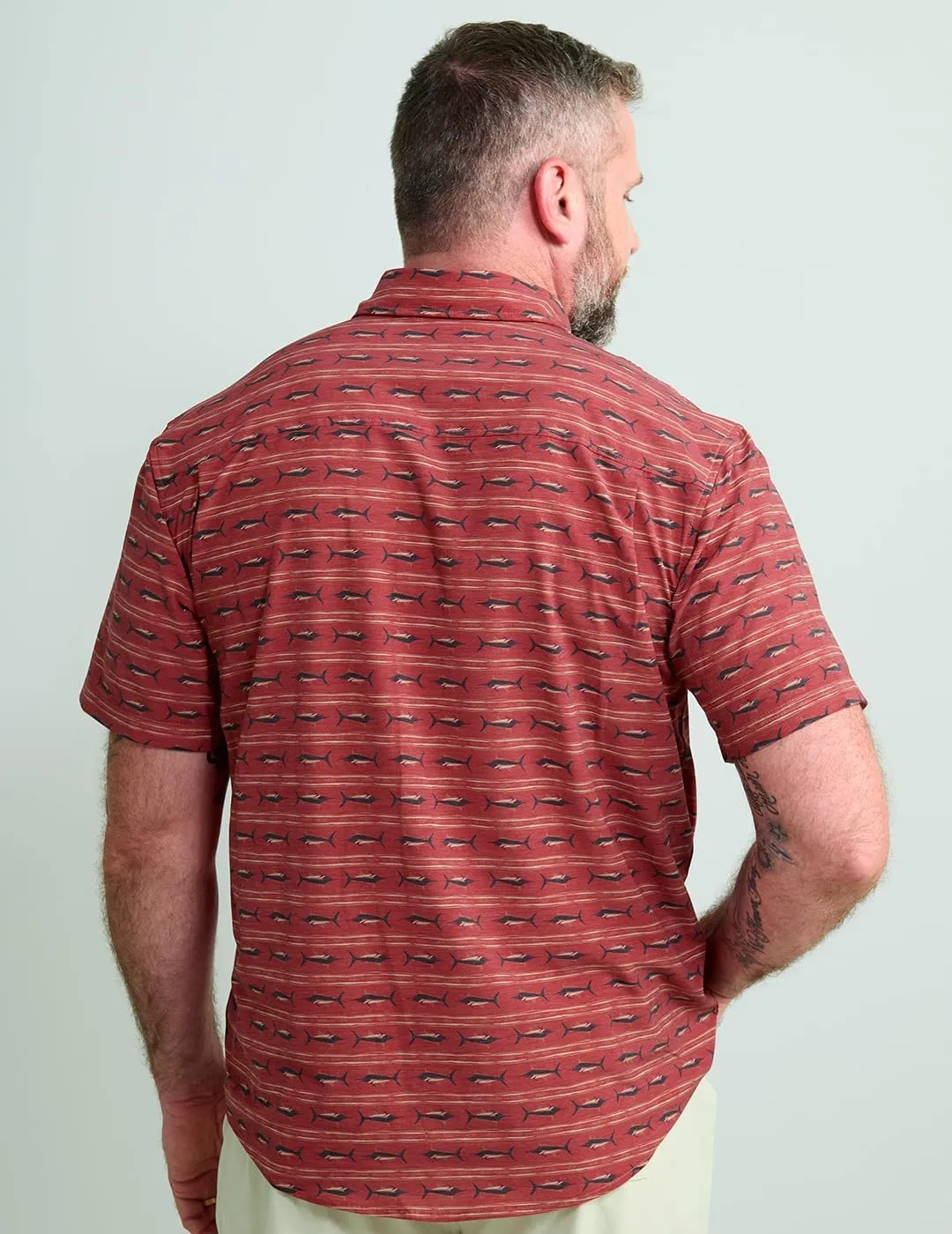 HUK Kona Solid Short Sleeve Fishing Button Down Shirt for Men